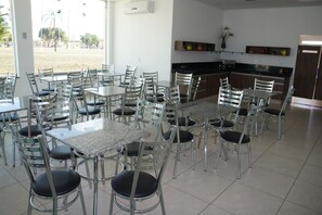 Restaurant - Hotel Redentor (Santa Vitoria)