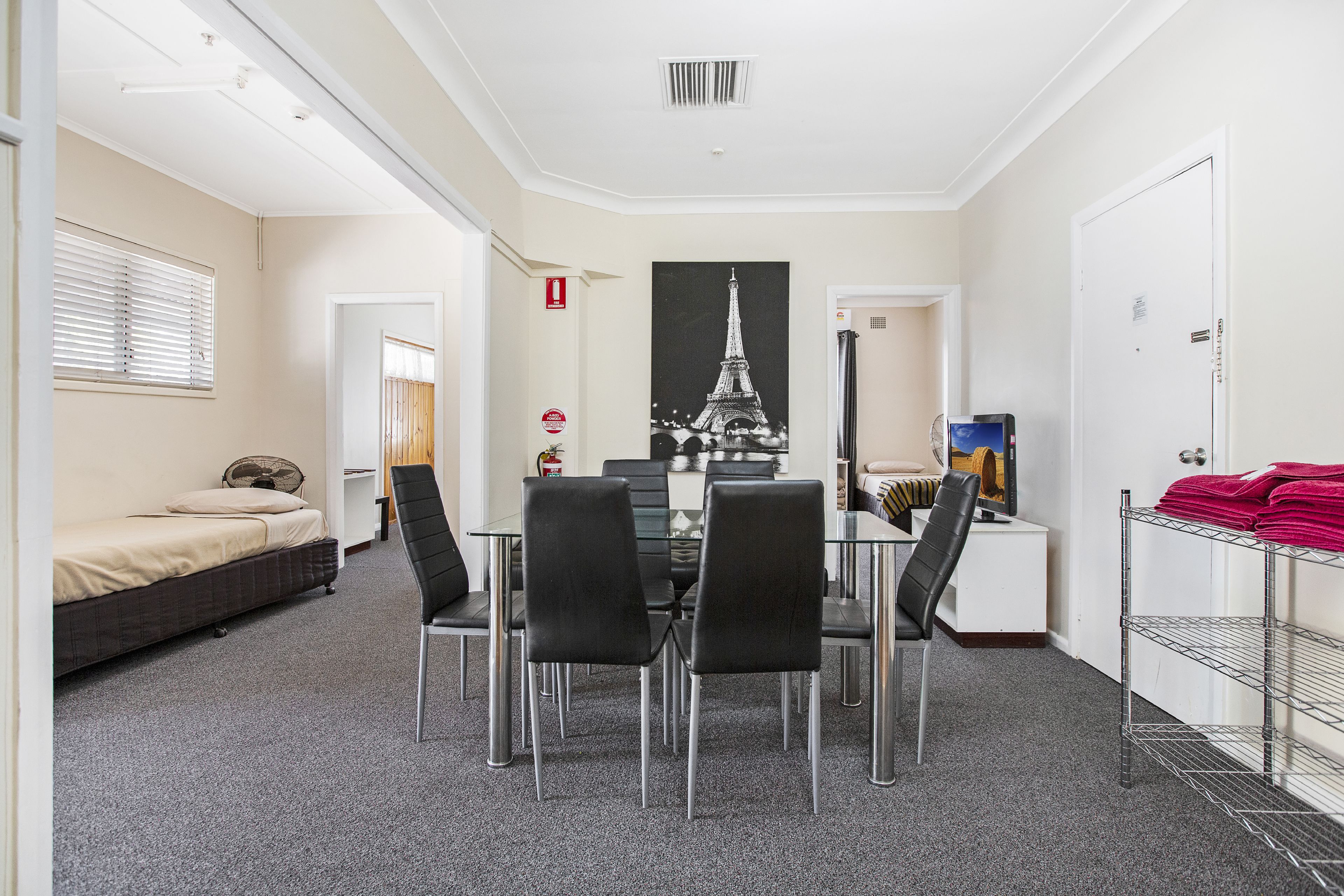 Suite Standard, 2 camere da letto | Minibar, ferro/asse da stiro, Wi-Fi gratuito, lenzuola