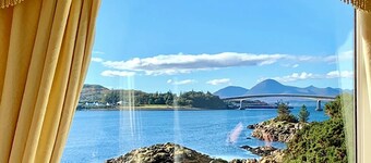 Lochalsh Hotel