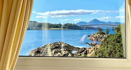 Lochalsh Hotel