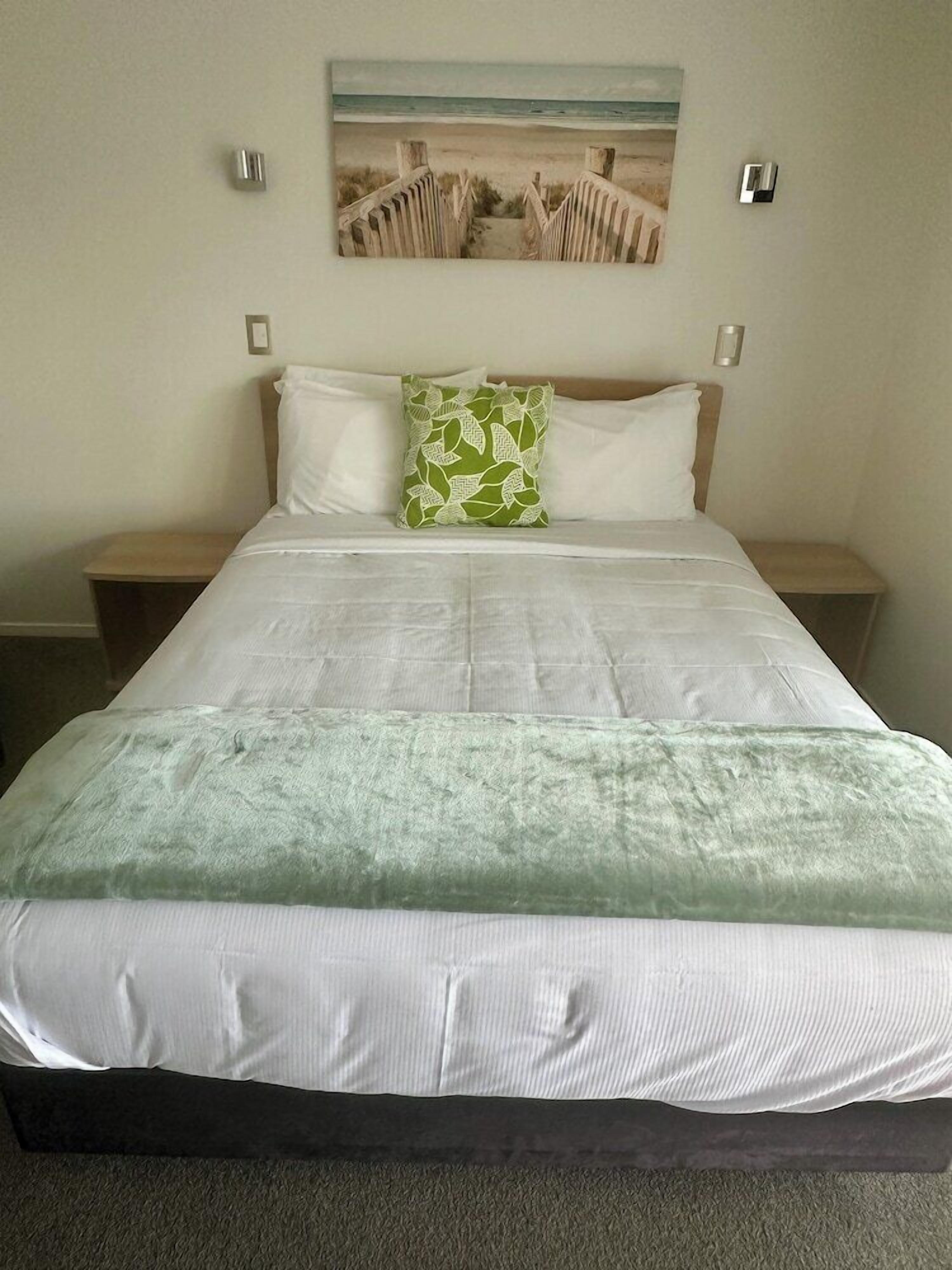 Premium bedding, Select Comfort beds, soundproofing