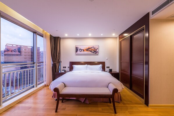 Condo luxueux, 2 chambres | Vue de la chambre