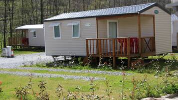 Deluxe stacaravan, 2 slaapkamers (4-5 people) | Exterieur