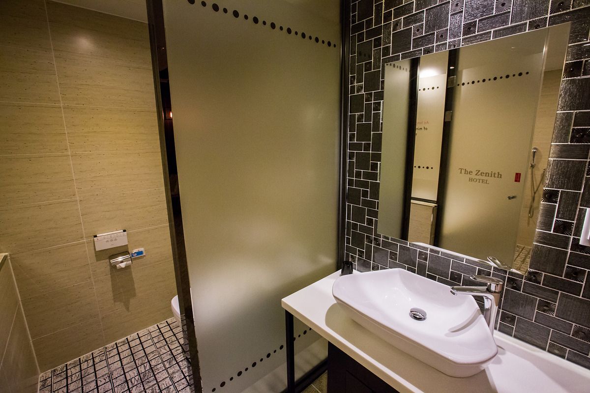 standard room | blackout curtains, free wifi