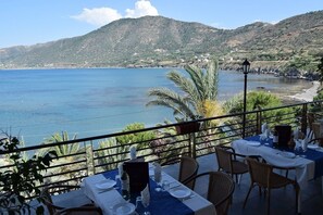 Se sirven desayunos, almuerzos, cenas y cocina internacional 