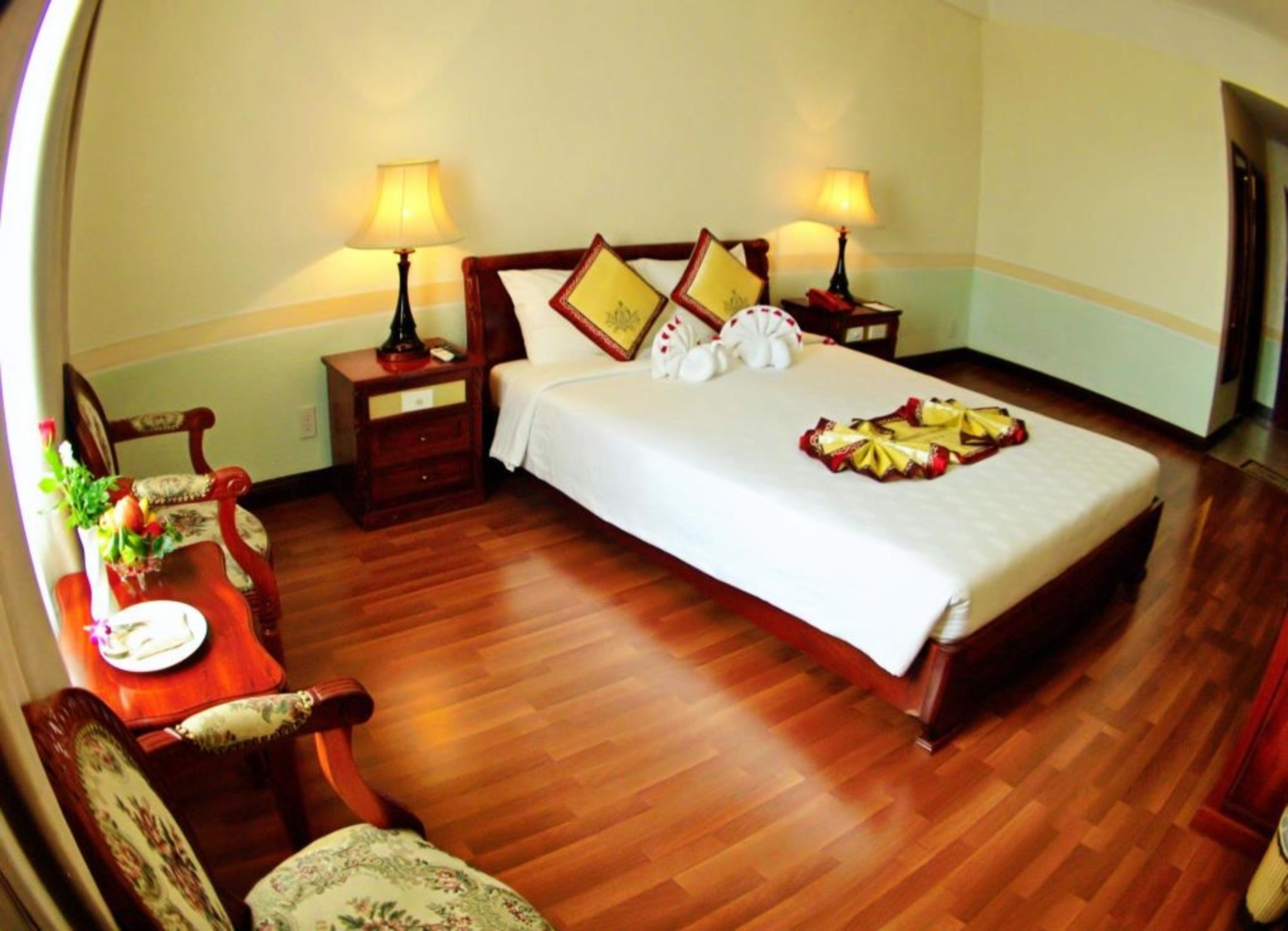 deluxe twin room | 1 bedroom, premium bedding, down duvets, minibar