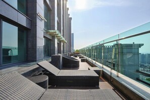 Terrace/patio - Jeju Central City Hotel (Jeju-si,)