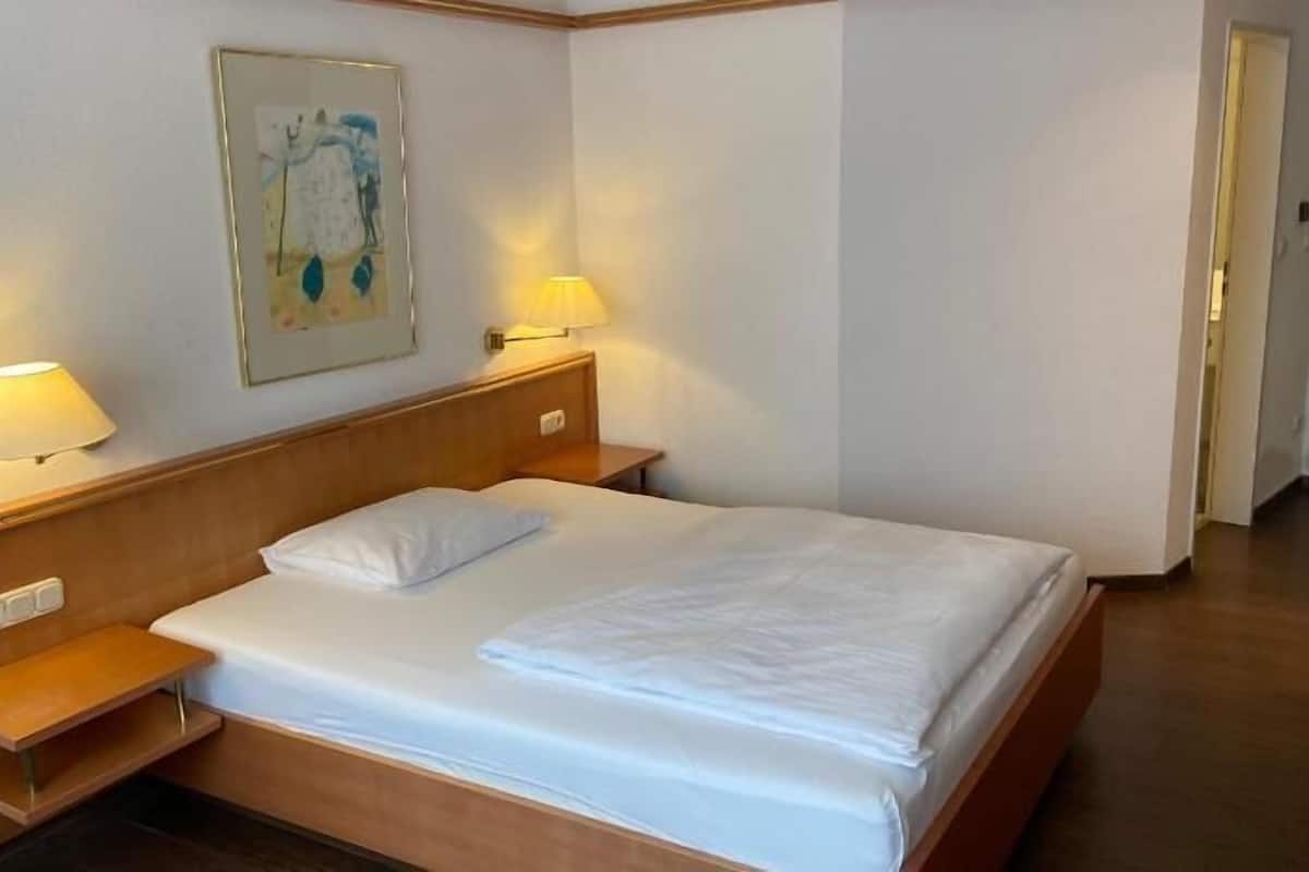 Minibar, desk, laptop workspace, soundproofing