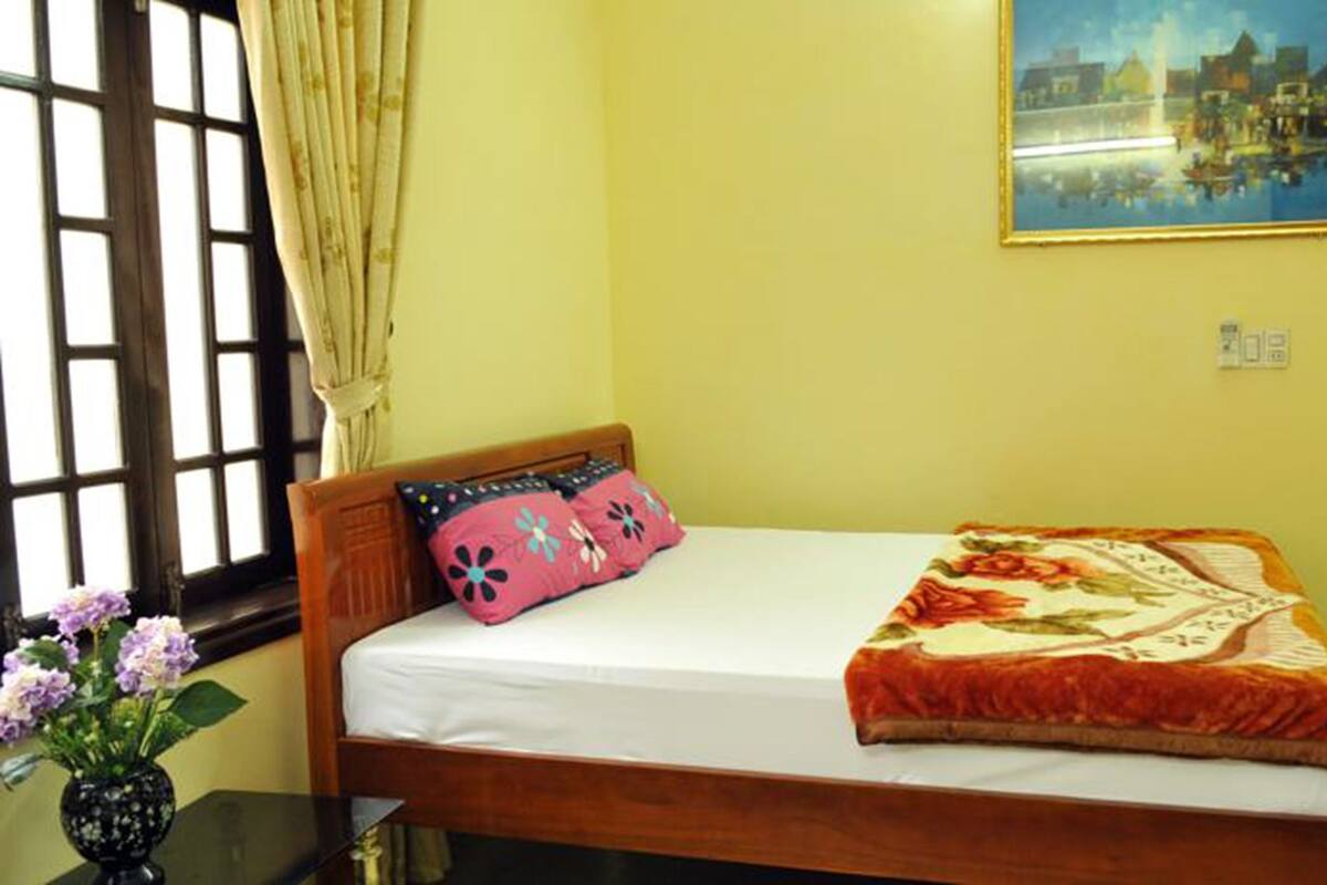 Double Room (Large) | Desk, soundproofing, free WiFi