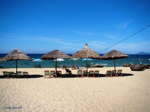 Beach - Lucky Homestay (Hue)