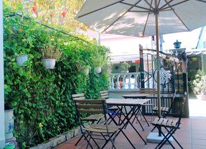 Balcony - Lucky Homestay (Hue)