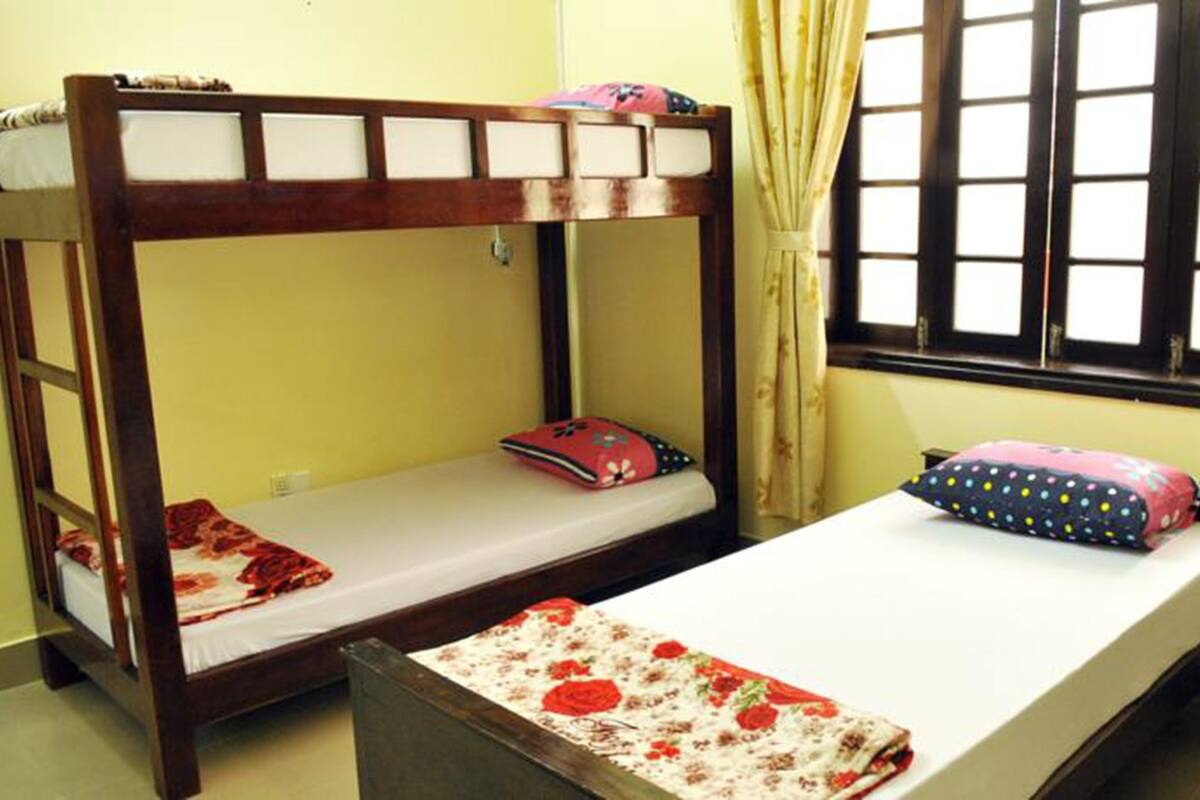 Shared Dormitory (6 beds) | Desk, soundproofing, free WiFi