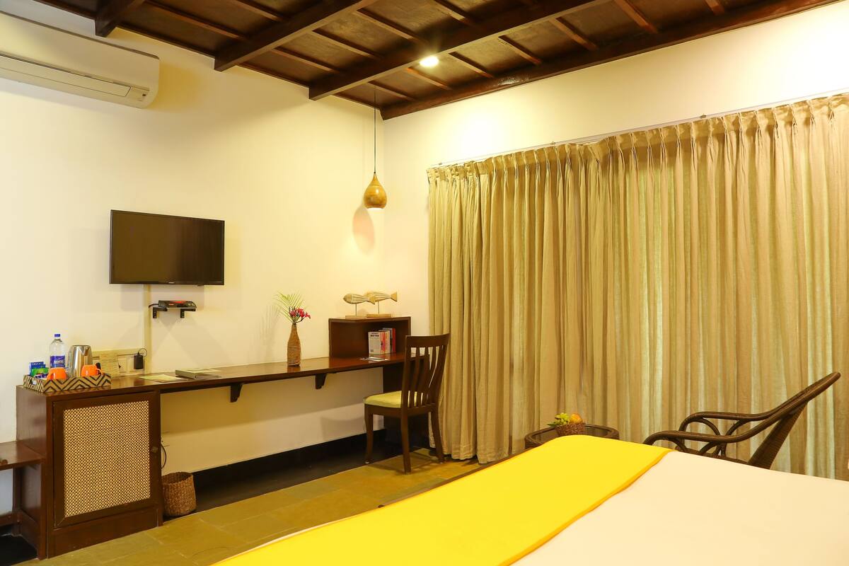 Palm View Cottages | Room amenity