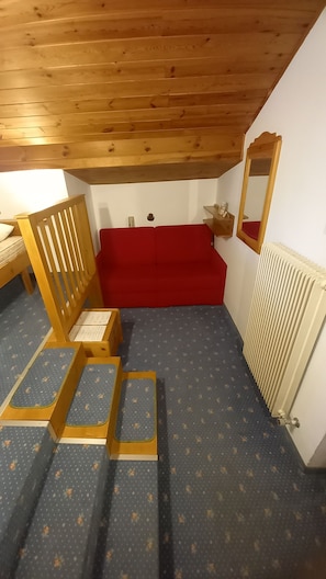 Literie de qualité supérieure, coffres-forts dans les chambres, bureau