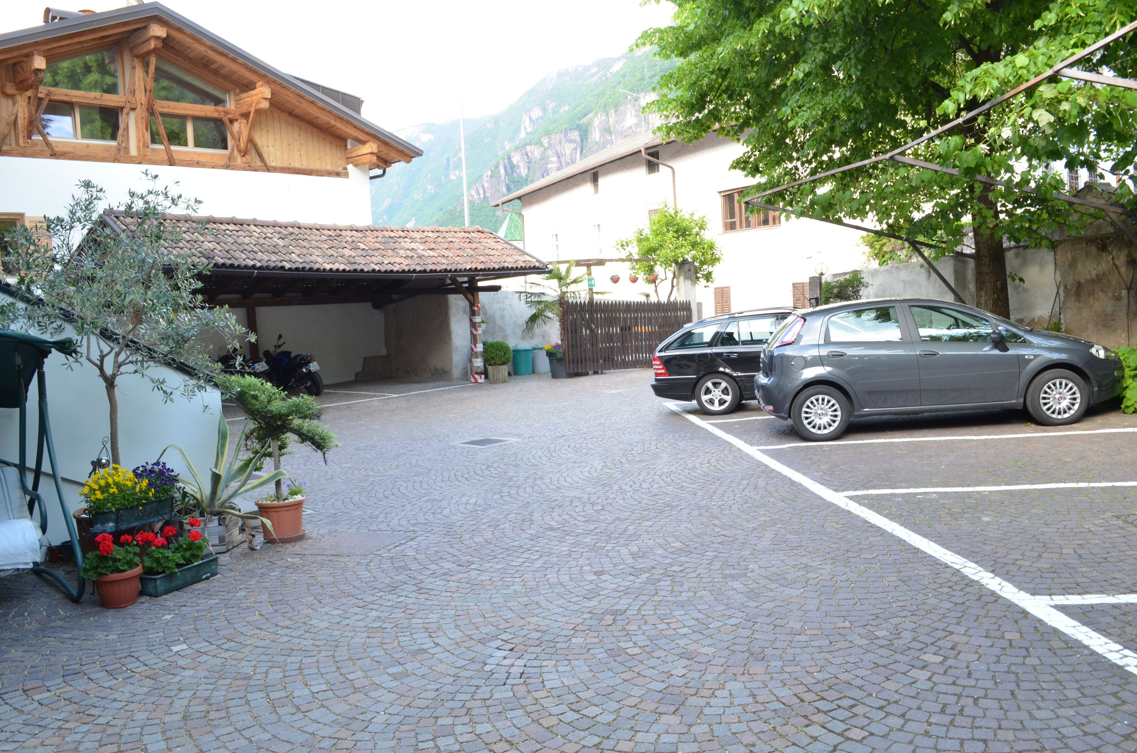 Parcheggio non assistito gratuito