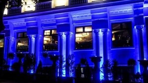 A building with a classical architectural style, featuring columns and large windows. - Paradise Island Hotel (Darica)