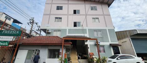 Façade de lâhĂ©bergement