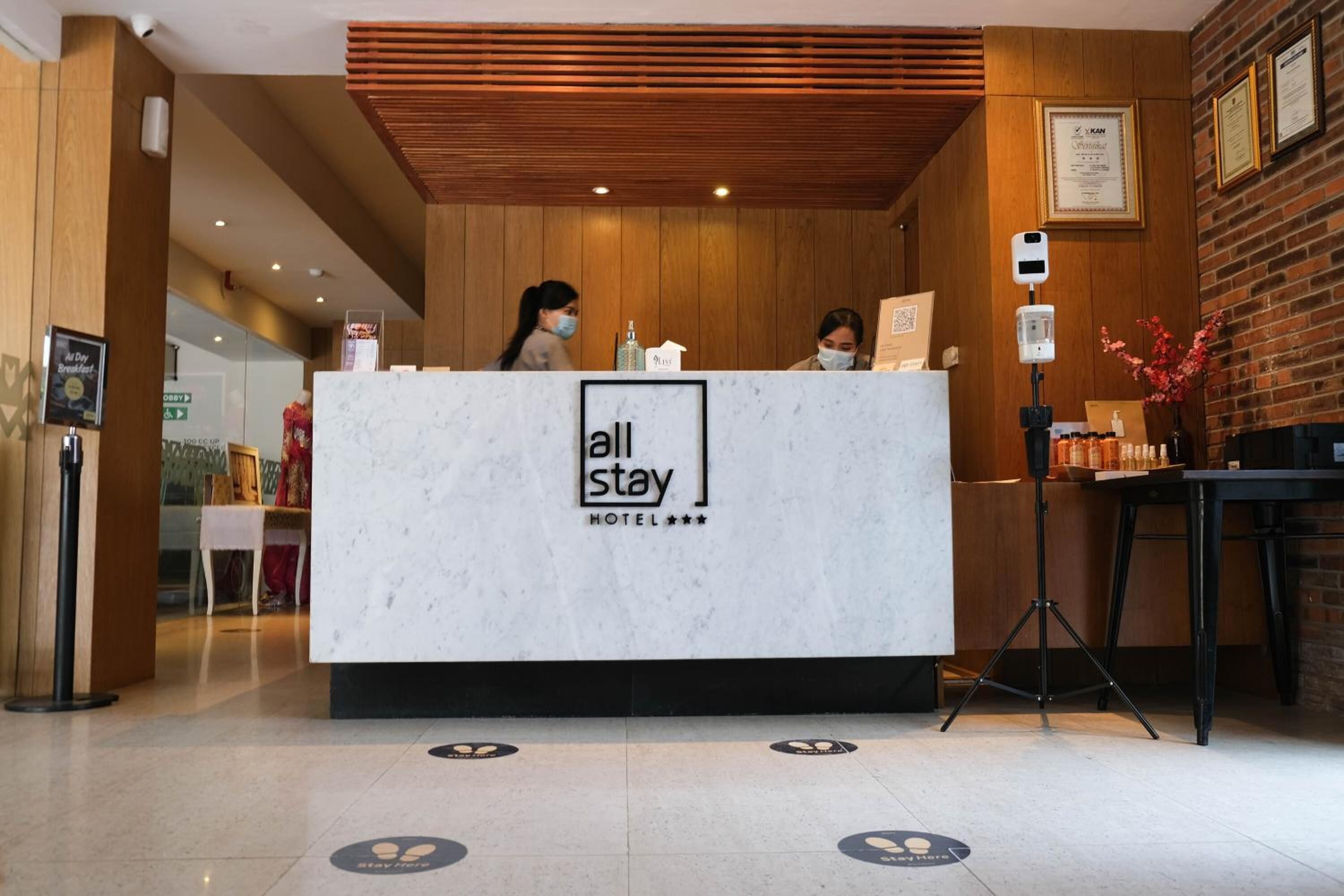 Photo - Allstay Hotel Semarang Simpang Lima