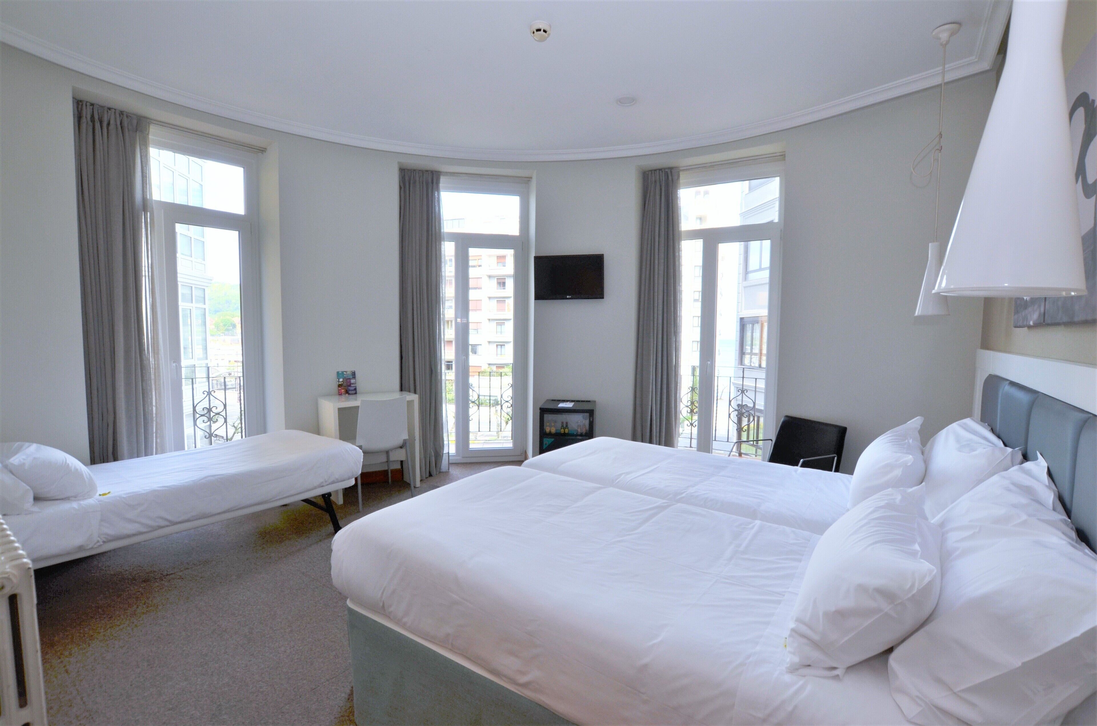 Photo - Pensión Alemana