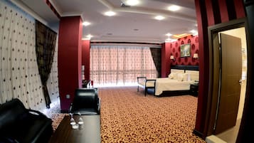 Minibar, in-room safe, desk, soundproofing