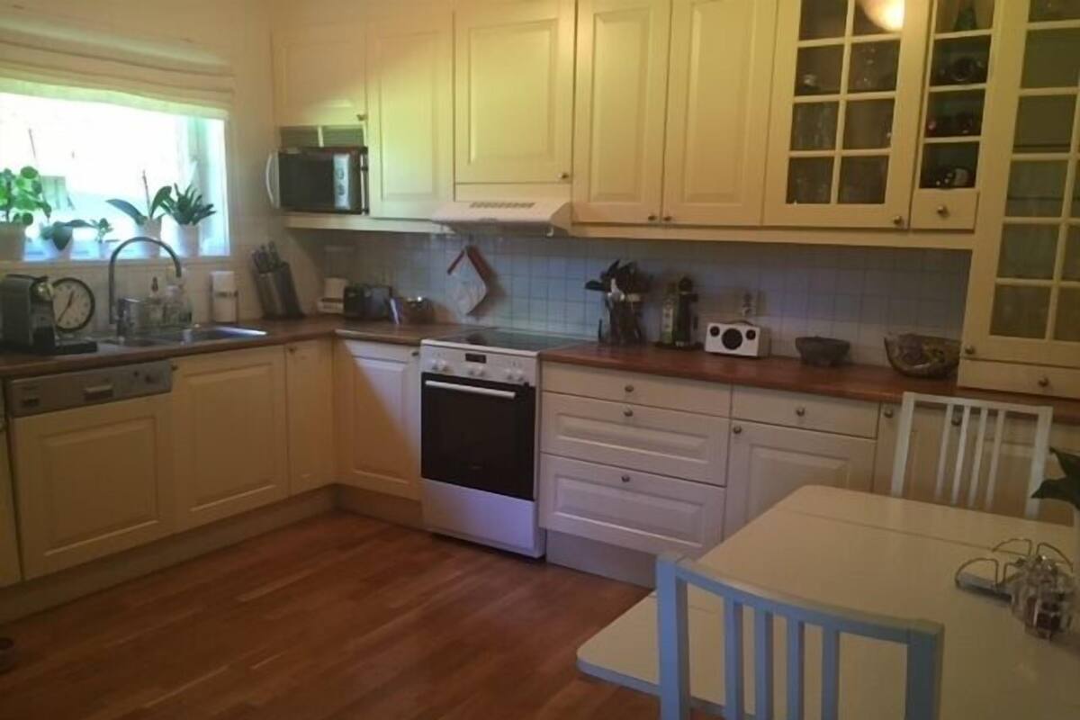 Apartment 3 Bedrooms Frogner/Bygdoy Olav Kyrresgate 6e (Towels/Sheets/Cleaning Excluded) | Private kitchen