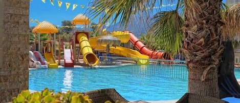 Toboggan aquatique