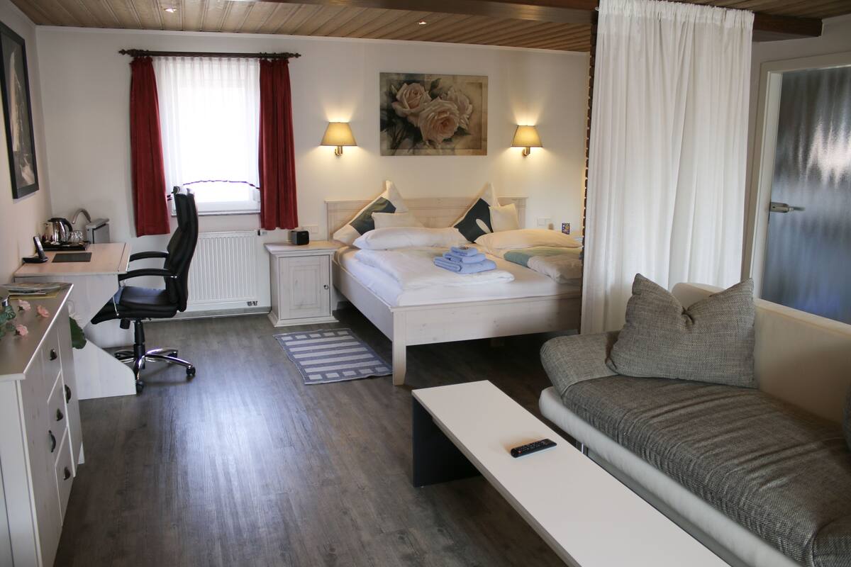 Junior Suite | In-room safe, desk, rollaway beds, free WiFi