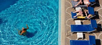 Villa Maria Apartments