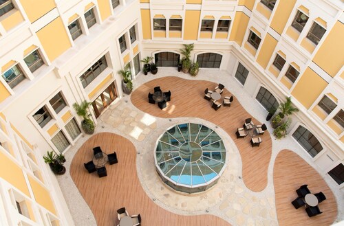 Muscat Hotel & Apartment