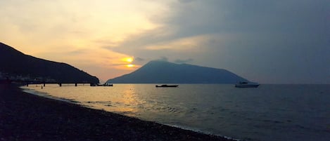 Kawasan BBQ/berkelah