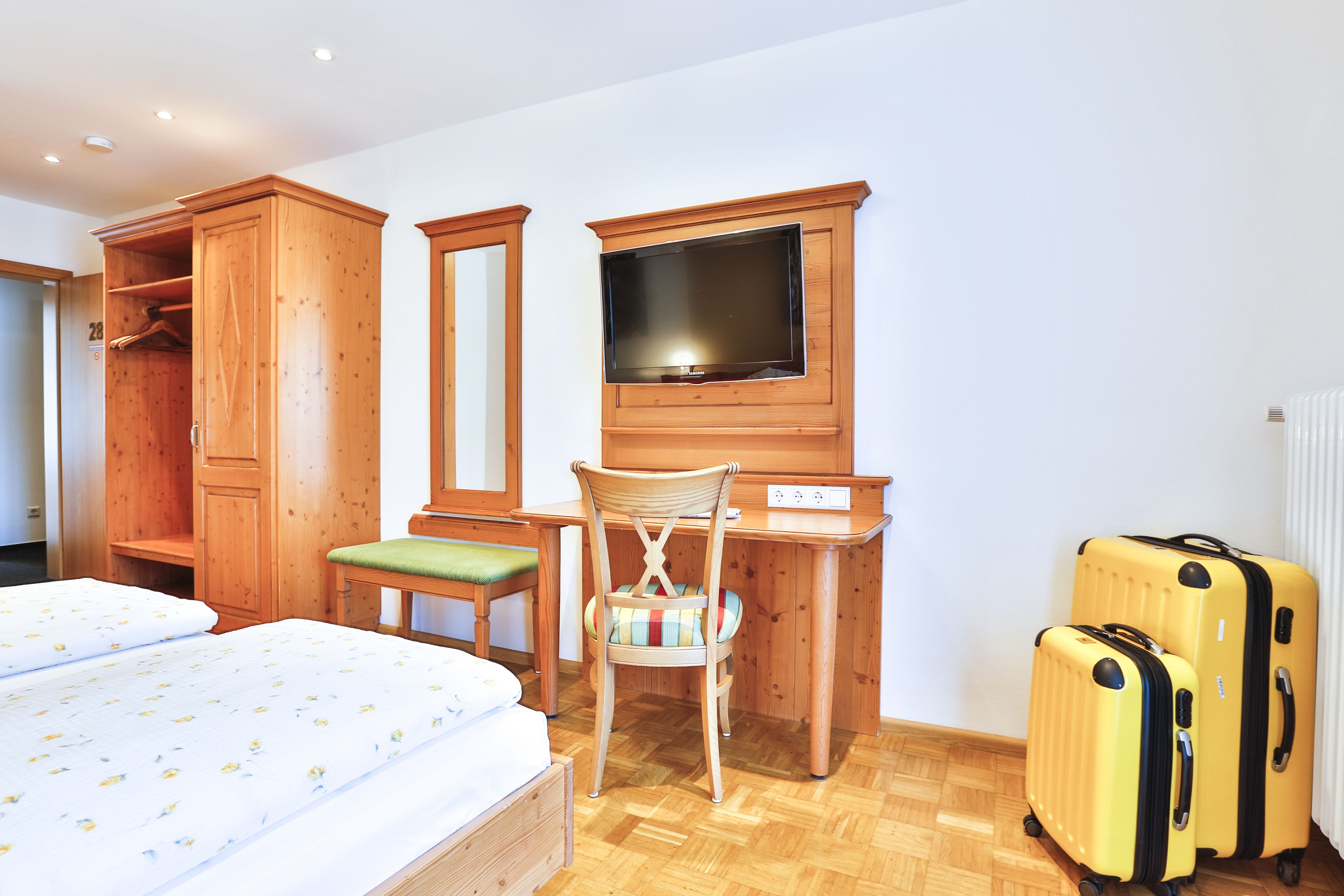 double room | premium bedding, in-room safe, desk, blackout curtains