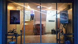 Property entrance - Semper Diamond Lodge (Lagos)