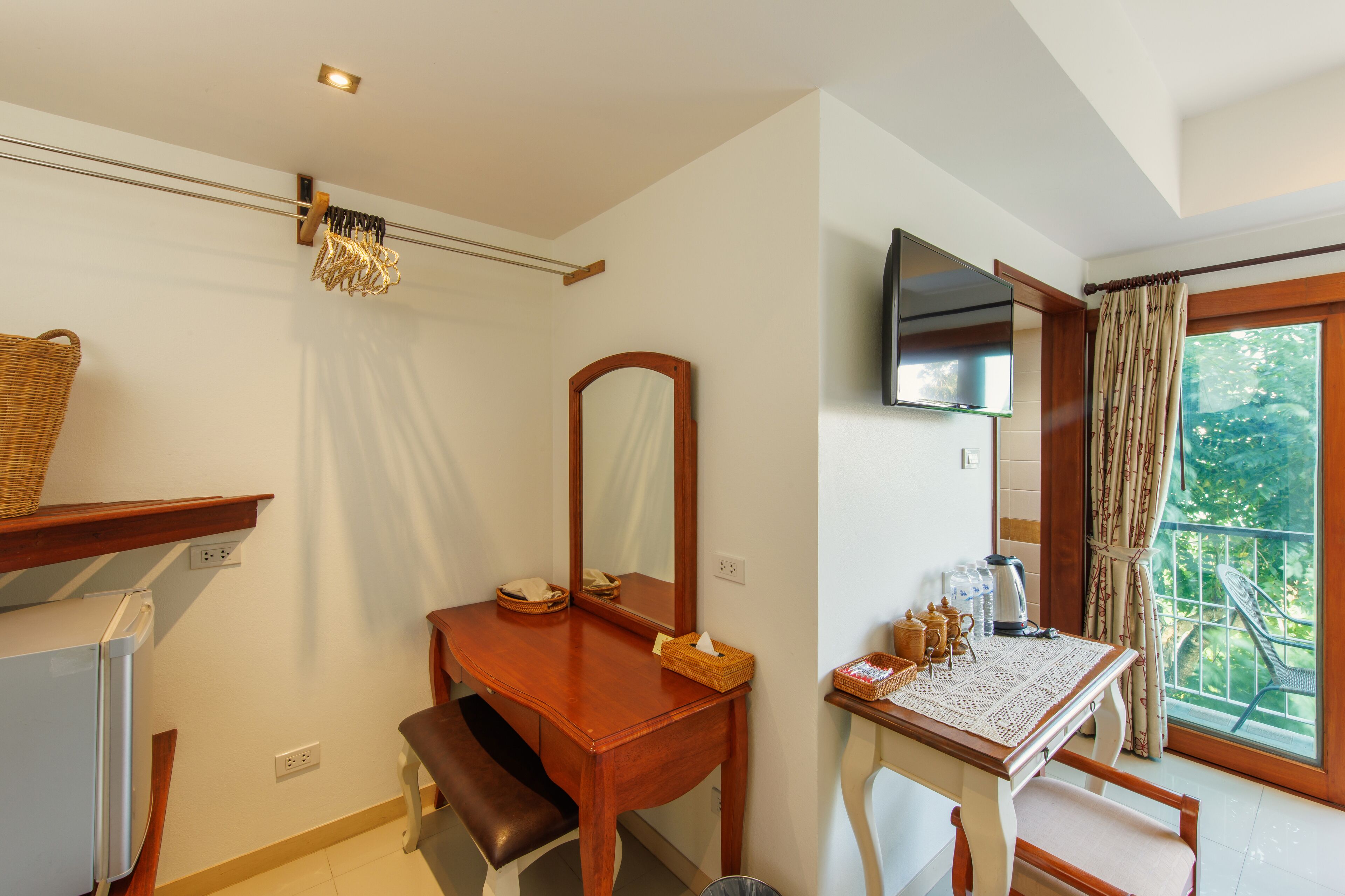 classic triple room, balcony | 1 bedroom, minibar, blackout curtains, free cots/infant beds