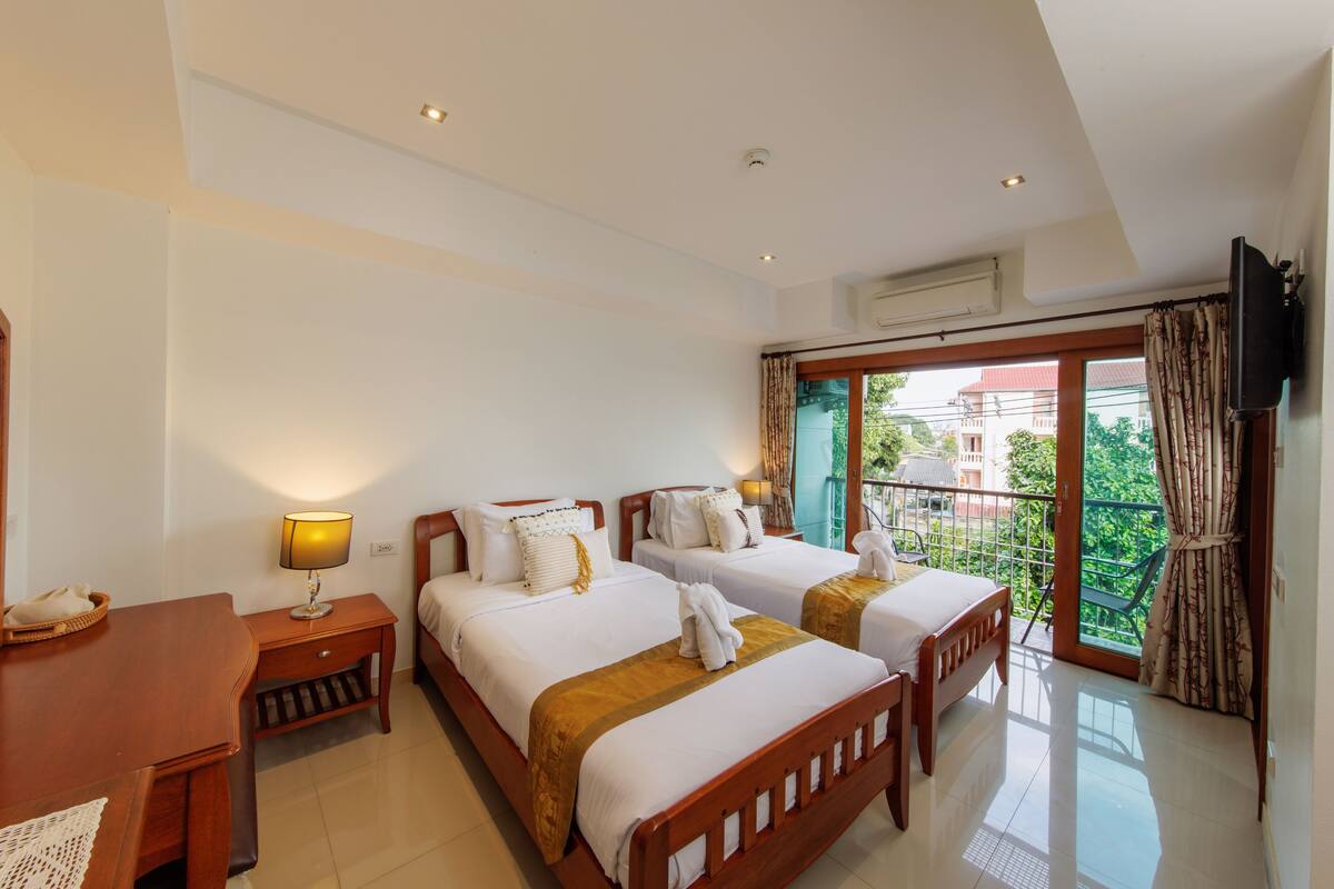 Phòng 2 giường đơn Deluxe, ban công | Minibar, màn/rèm cản sáng, nôi (giường cho trẻ sơ sinh) miễn phí 