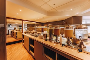 Free daily buffet breakfast