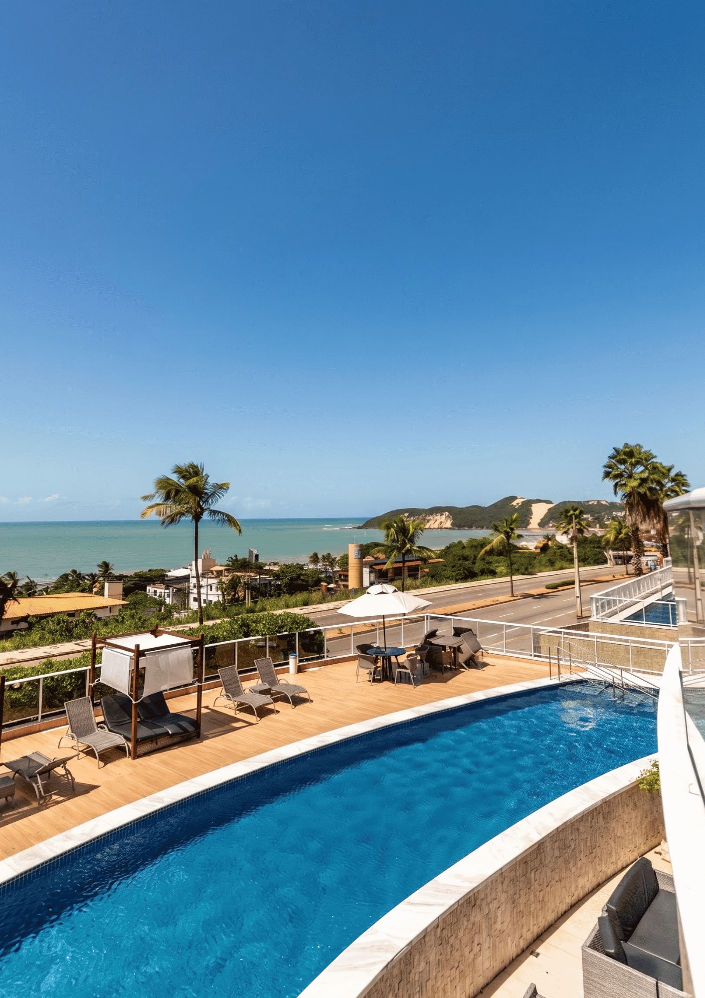 Outdoor pool, free pool cabanas, pool umbrellas