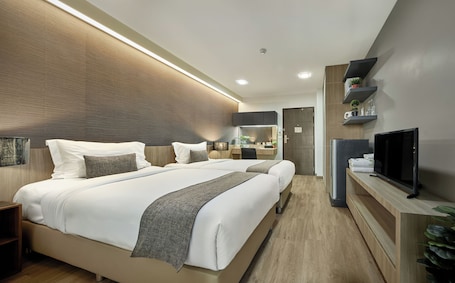 Superior Twin Room | In-room safe, desk, free WiFi