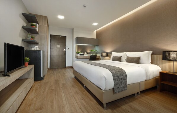 Superior Double Room | In-room safe, desk, free WiFi