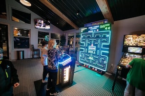 Spielezimmer