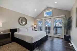 Lakeside Studio Condo (1 Queen) | Premium-sengetøj, individuelt design, strygejern/strygebræt