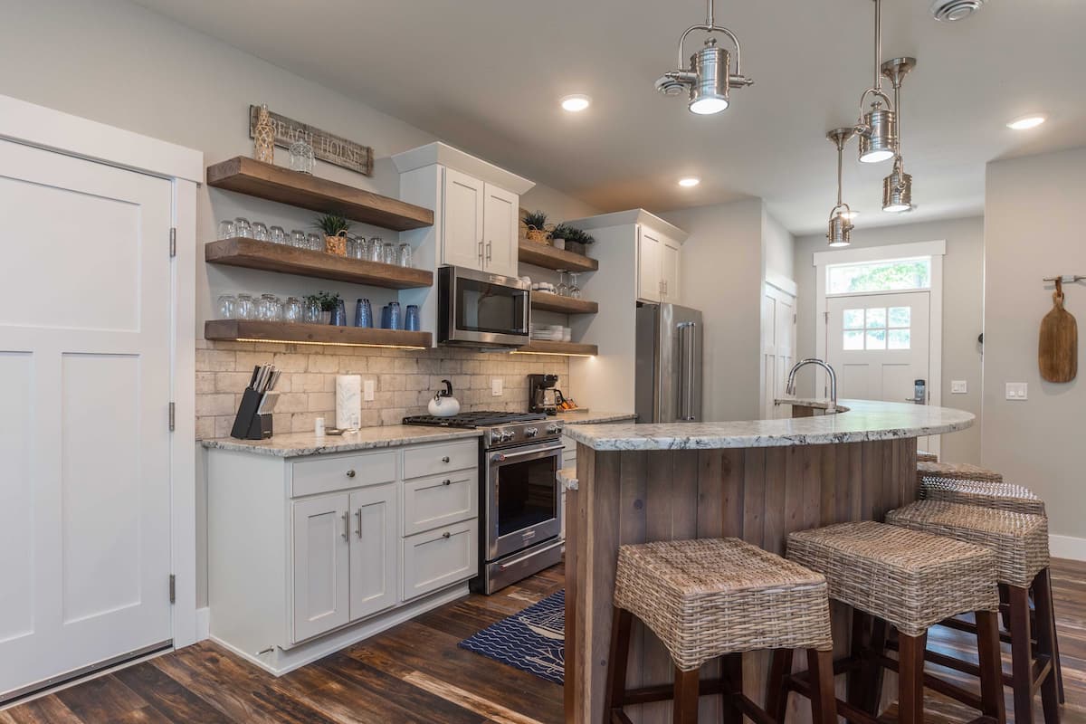 Lakeside 2 Bedroom Condo | 3 bedrooms, premium bedding, individually decorated, iron/ironing board