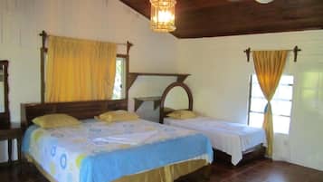 Free WiFi, bed sheets