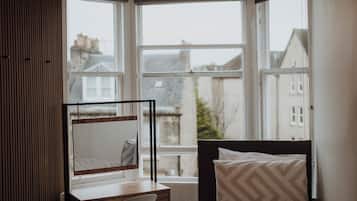 Standard Triple Room, Ensuite