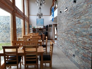 Breakfast and dinner served, seafood - Hosteria Mi Vida (Ushuaia)