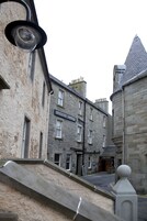 Entrada al alojamiento