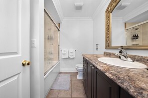 Room 3 (The Rosehall) | Bathroom