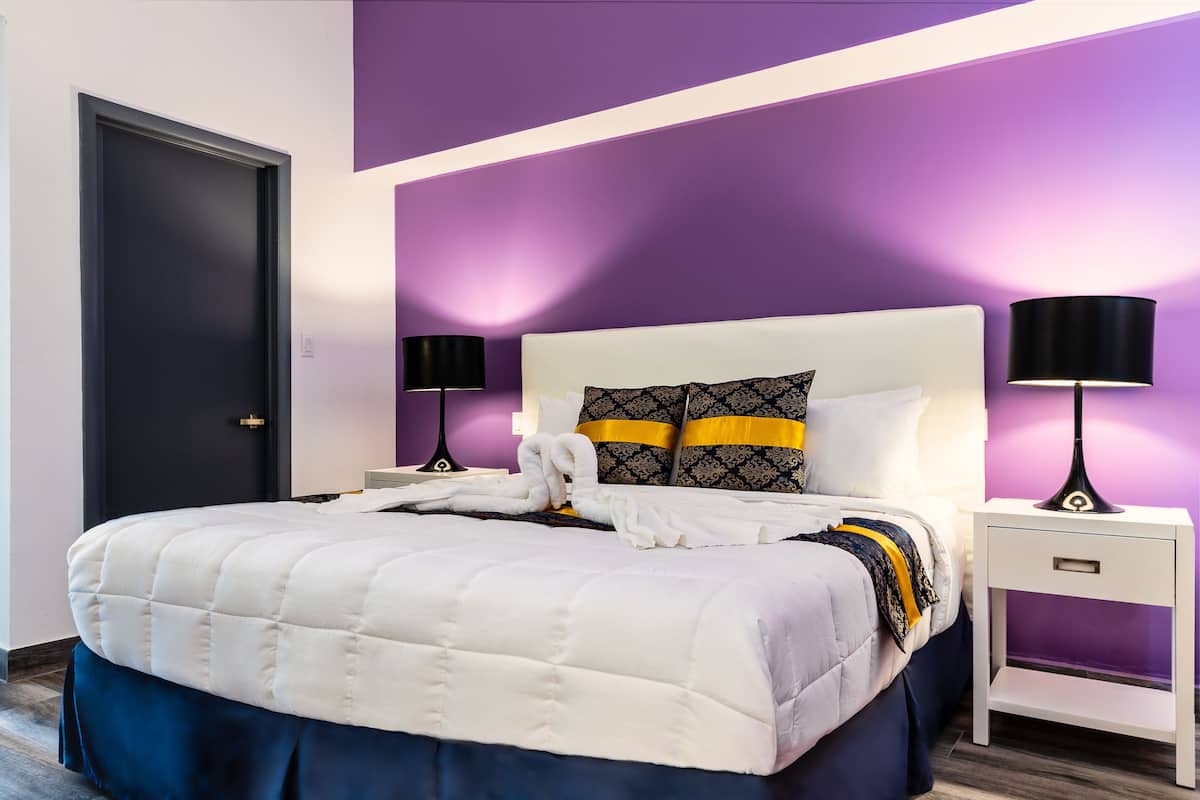 Superior Suite, 1 Bedroom, Mountain View | 1 bedroom, premium bedding, in-room safe, desk