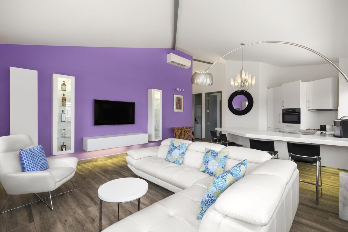 Suite, 1 King Bed, Kitchen, Ocean View (Full Kitchen) | Premium bedding, in-room safe, desk, laptop workspace