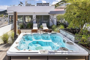 Property grounds - Commodore Suites (Simpson Bay)