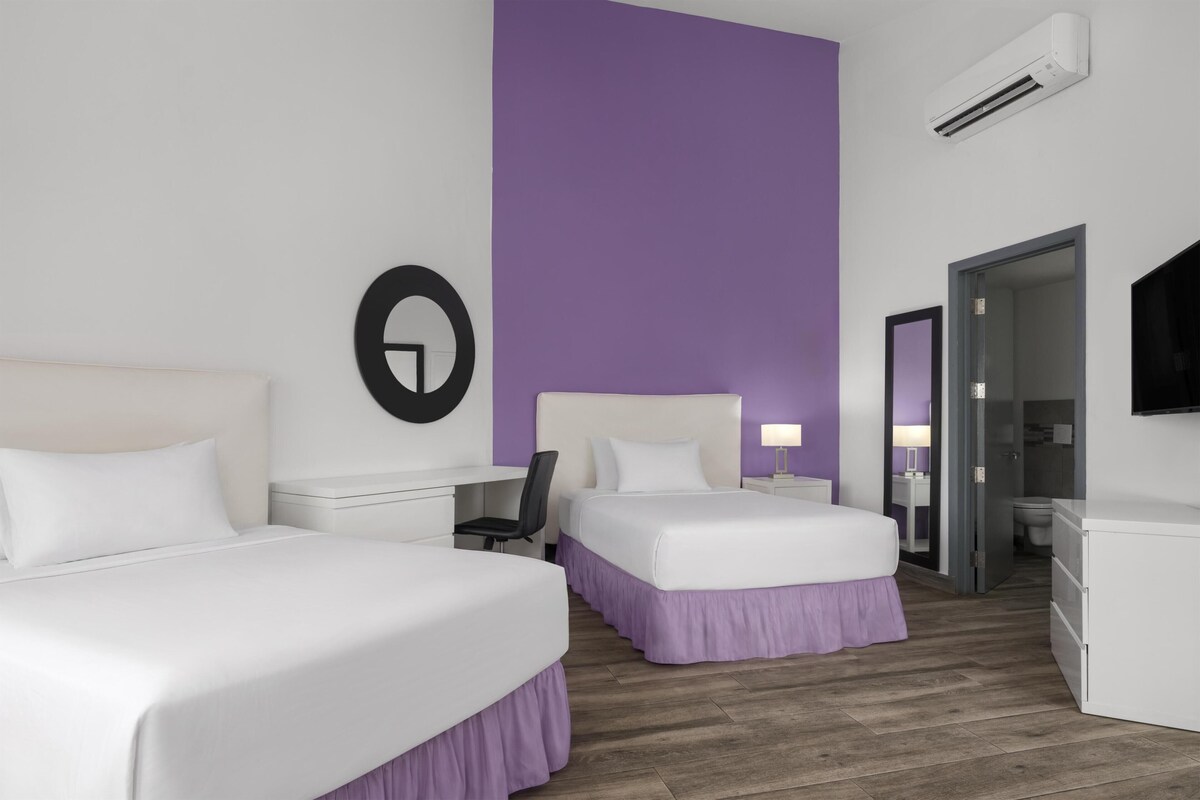 Standard Studio, 2 Twin Beds, Kitchen, Ocean View (Full Kitchen) | Premium bedding, in-room safe, desk, laptop workspace